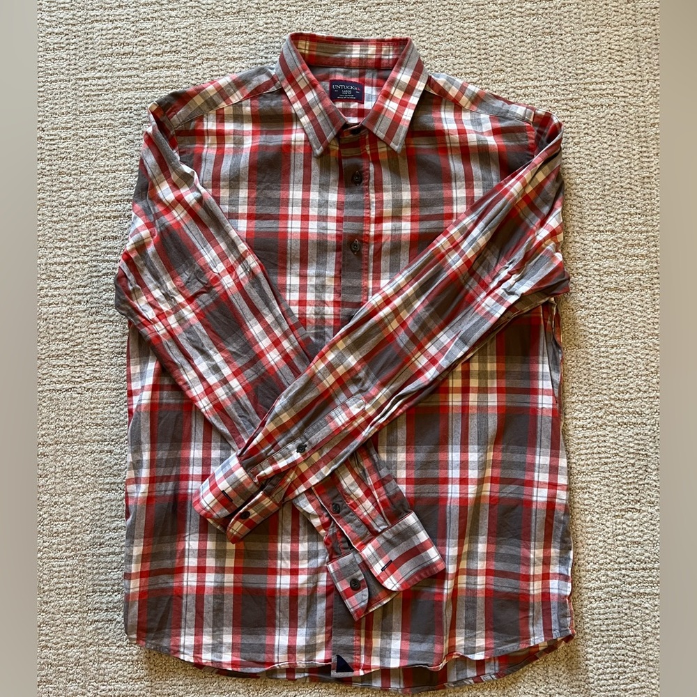 UNTUCKit Slim Fit Button Down Shirt | Size L